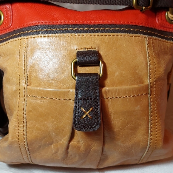 TheSAK LeatherCrossbody•Lt.Buckskin•Dk Coral•Brown - Picture 8 of 14